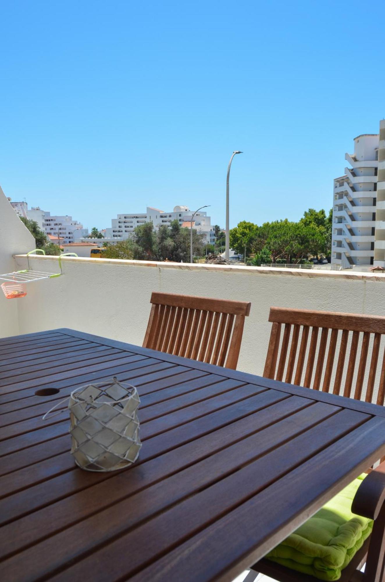 Beguest Feliz Choro Albufeira